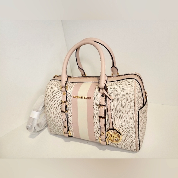 🌺MICHAEL KORS🌺 Bedford Legacy MD Duffle Sarchel/Shoulder Bag  & Trifold wallet - Picture 5 of 15